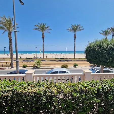 Seafront Muchavista Direct Access بيت للعطل إل كامبيلو
