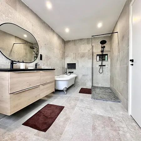 Seafront Muchavista Direct Access بيت للعطل إل كامبيلو